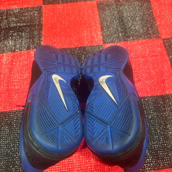 Nike Air Max Fly By 429545 041
Basketball size 11.5
In excellent condition - Picture 8 of 8